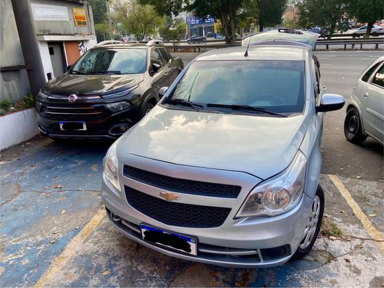 CHEVROLET AGILE 1.4 MPFI LT 8V FLEX 4P MANUAL CHEVROLET AGILE 1.4 MPFI LT 8V FLEX 4P MANUAL